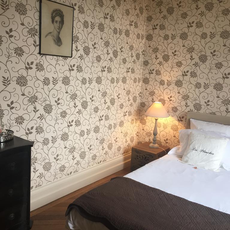 Le Manoir De Benedicte B&B Cahan 외부 사진