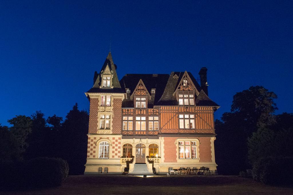 Le Manoir De Benedicte B&B Cahan 외부 사진