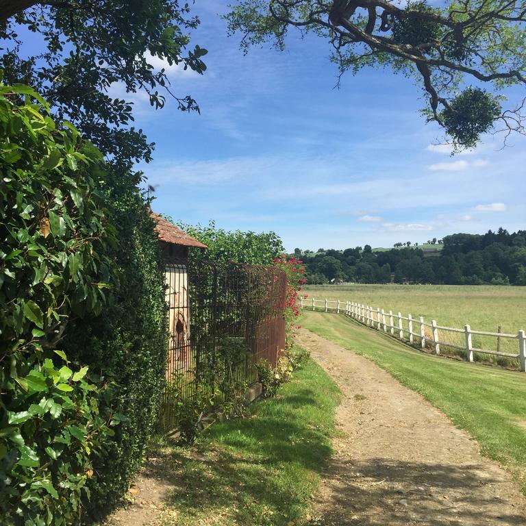 Le Manoir De Benedicte B&B Cahan 외부 사진