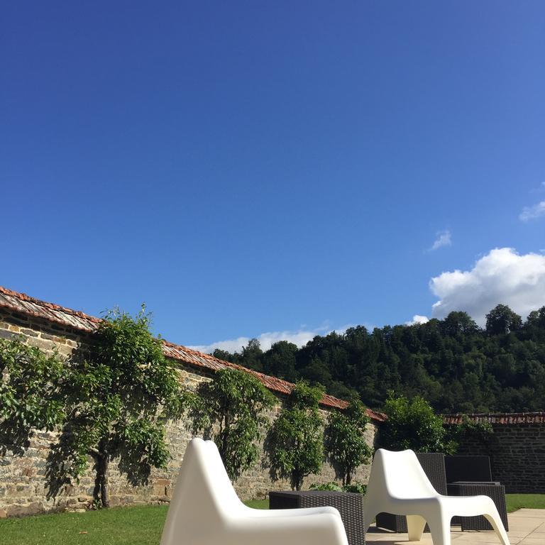 Le Manoir De Benedicte B&B Cahan 외부 사진
