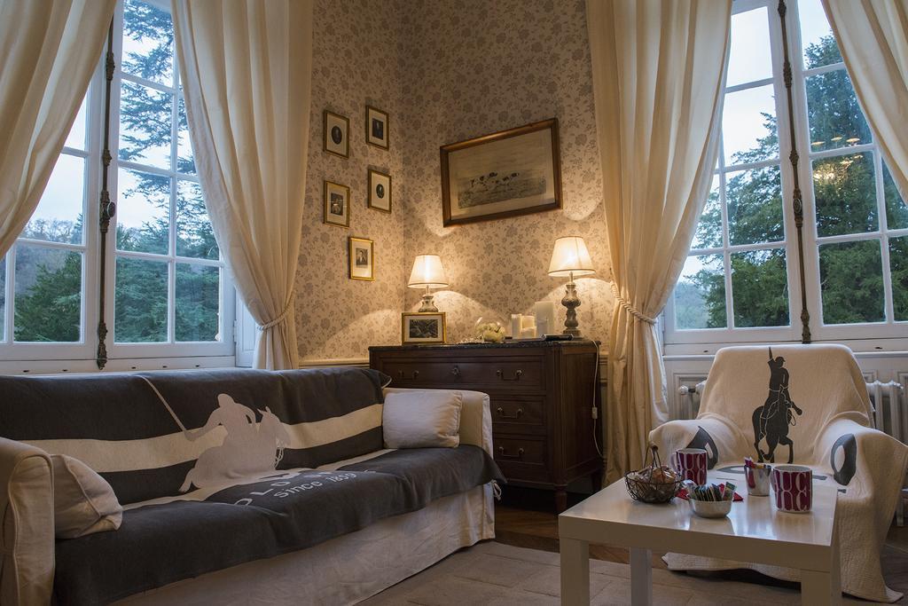 Le Manoir De Benedicte B&B Cahan 외부 사진