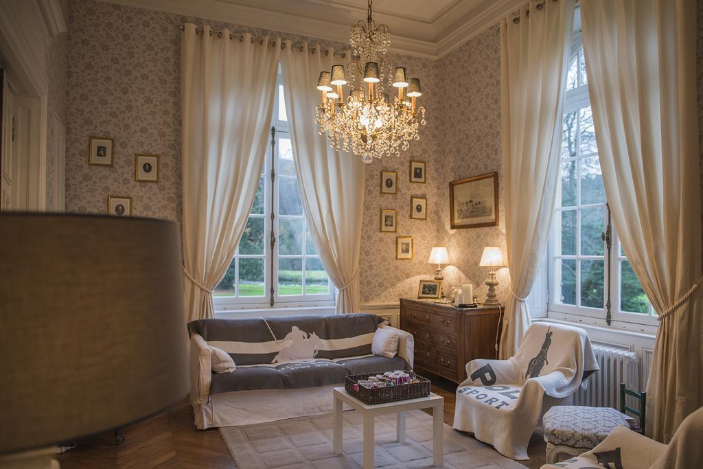 Le Manoir De Benedicte B&B Cahan 외부 사진
