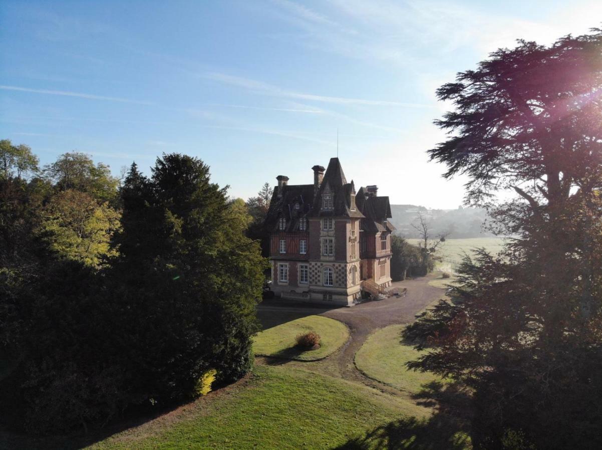 Le Manoir De Benedicte B&B Cahan 외부 사진